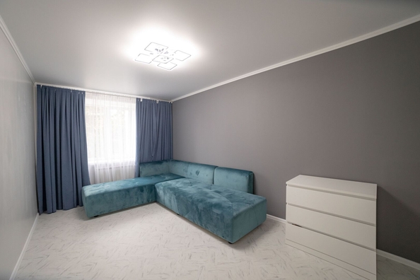 
   Продам 3-комнатную, 70 м², Косарева ул, 29А

. Фото 3.