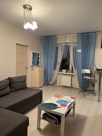 
   Продам 2-комнатную, 45 м², Крылова ул, 10а

. Фото 2.