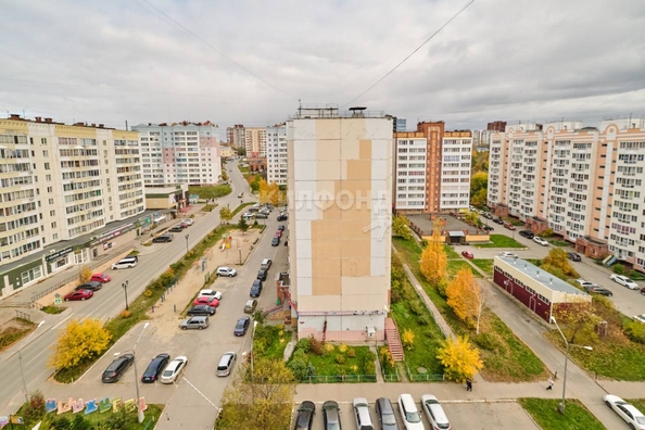 
   Продам 1-комнатную, 39.6 м², Ленская ул, 14

. Фото 18.