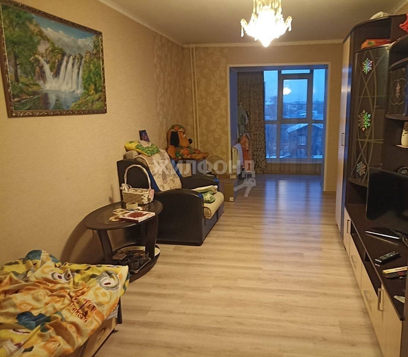 
   Продам 2-комнатную, 58 м², Больничная ул, 8а

. Фото 1.