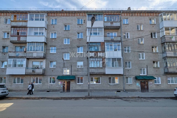 
   Продам 3-комнатную, 61.4 м², Полины Осипенко ул, 23

. Фото 13.