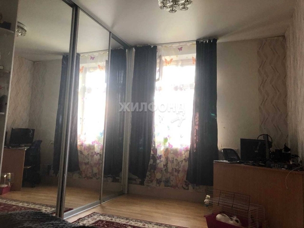 
   Продам 1-комнатную, 31 м², Алтайская ул, 151

. Фото 3.