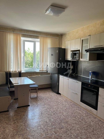 
   Продам 1-комнатную, 44 м², Дальне-Ключевская ул, 16а

. Фото 1.