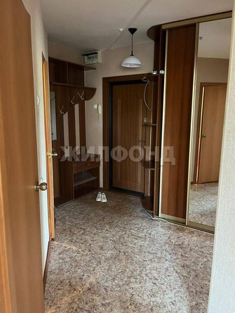 
   Продам 1-комнатную, 44 м², Дальне-Ключевская ул, 16а

. Фото 4.