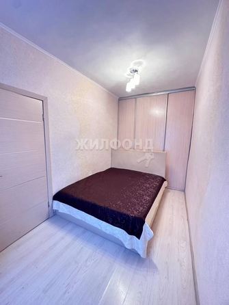 
   Продам 2-комнатную, 42.3 м², Крылова ул, 10а

. Фото 11.