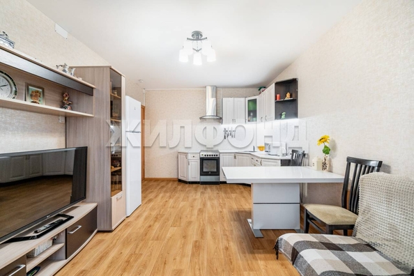 
   Продам 3-комнатную, 59.3 м², Герасименко ул, 3/16

. Фото 2.