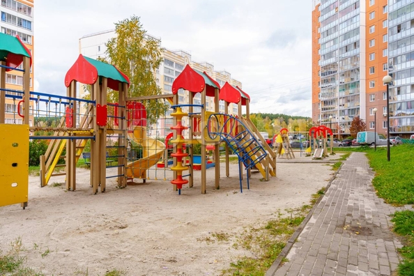 
   Продам 3-комнатную, 59.3 м², Герасименко ул, 3/16

. Фото 13.