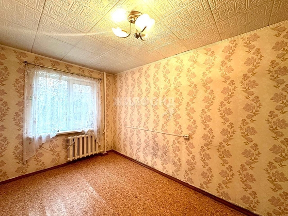 
   Продам 2-комнатную, 42.5 м², 5 Армии ул, 18а

. Фото 3.