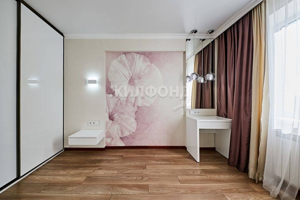 
   Продам 3-комнатную, 84.3 м², Герасименко ул, 1/17

. Фото 8.