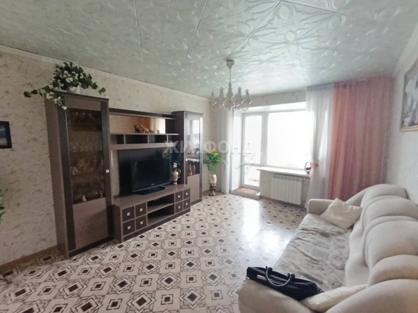 
   Продам 3-комнатную, 67.3 м², Рабочая ул, 64

. Фото 5.