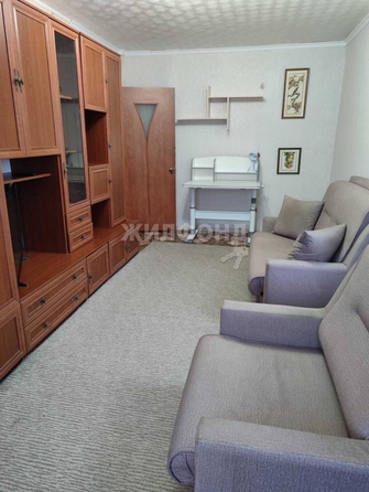 
   Продам 1-комнатную, 30.5 м², Ленина ул, 72

. Фото 2.