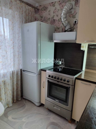 
   Продам 1-комнатную, 30.5 м², Ленина ул, 72

. Фото 10.