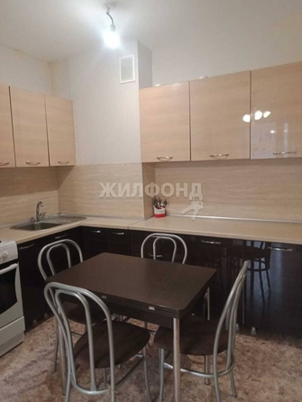 
   Продам 2-комнатную, 38.2 м², Ягодная ул, 3

. Фото 1.