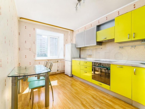 
  Продается 2-комн. квартира, 66.2 м², Сибирская ул, д. 116
. Фото 4.