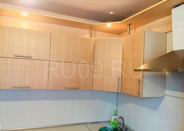 
  Продается 3-комн. квартира, 74 м², Солнечная ул, д. 21
. Фото 2.