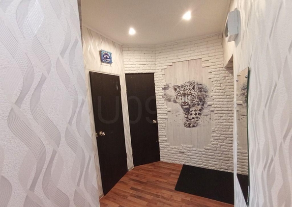 
  Продается 2-комн. квартира, 43 м², Короленко ул, д. 17а
. Фото 3.