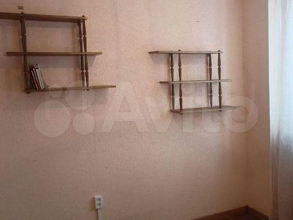 
  Продается 1-комн. квартира, 11.7 м², Рабочая ул, д. 60
. Фото 2.
