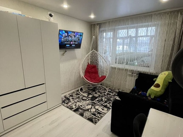 
  Продается 4-комн. квартира, 79 м², Сергея Лазо пер, д. 6/2
. Фото 8.