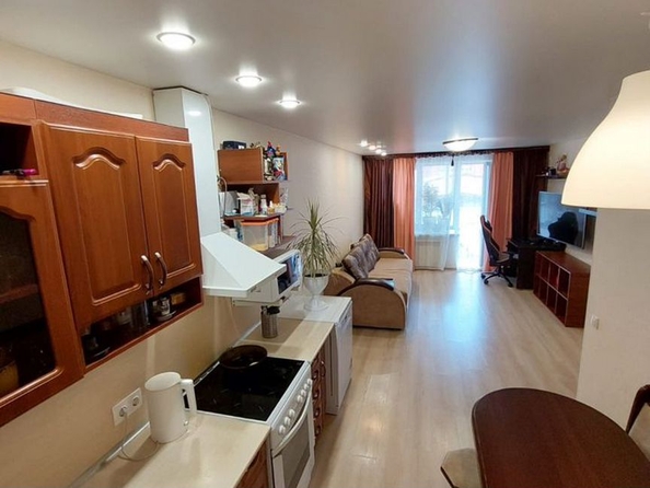 
  Продается 2-комн. квартира, 53 м², Набережная Озера ул, д. 22
. Фото 4.