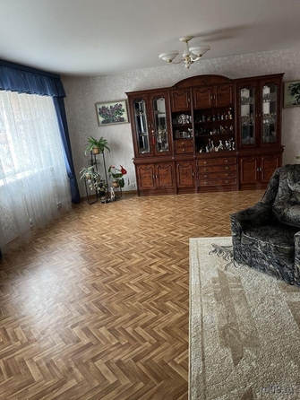 
  Продается 4-комн. квартира, 130 м², Никитина ул, д. 25
. Фото 3.