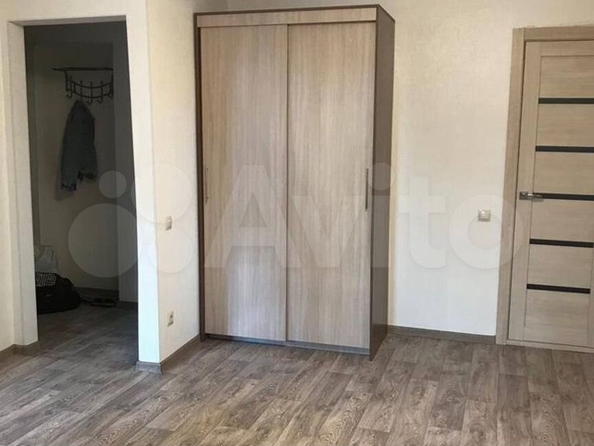 
  Продается 1-комн. квартира, 32.3 м², Карла Маркса ул, д. 24
. Фото 2.