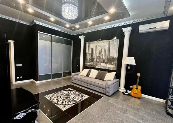 
  Продается 4-комн. квартира, 205.3 м², Карла Маркса ул, д. 11а
. Фото 11.