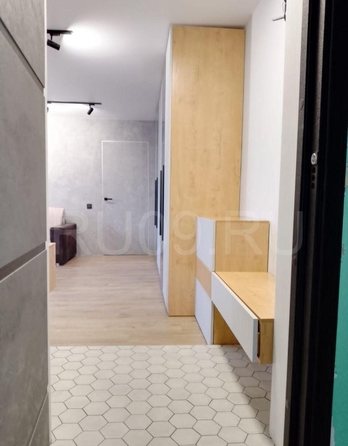 
  Продается 3-комн. квартира, 62.2 м², Солнечная ул, д. 23
. Фото 3.