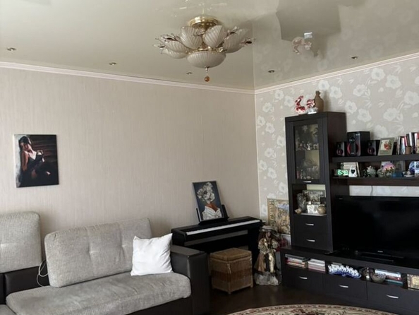 
  Продается 4-комн. квартира, 81 м², Интернационалистов ул, д. 26
. Фото 6.