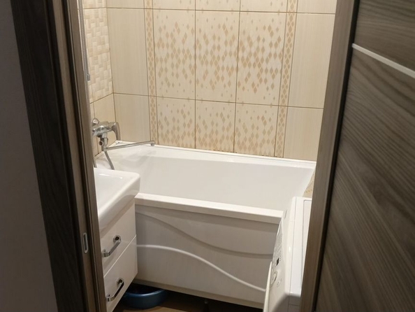 
  Продается 3-комн. квартира, 65 м², Академический пр-кт, д. 15
. Фото 10.