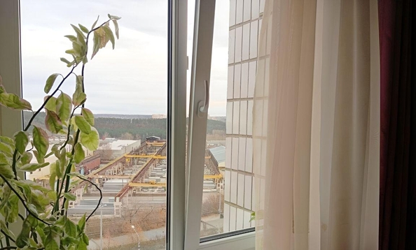 
  Продается 3-комн. квартира, 68 м², Елизаровых ул, д. 70
. Фото 10.