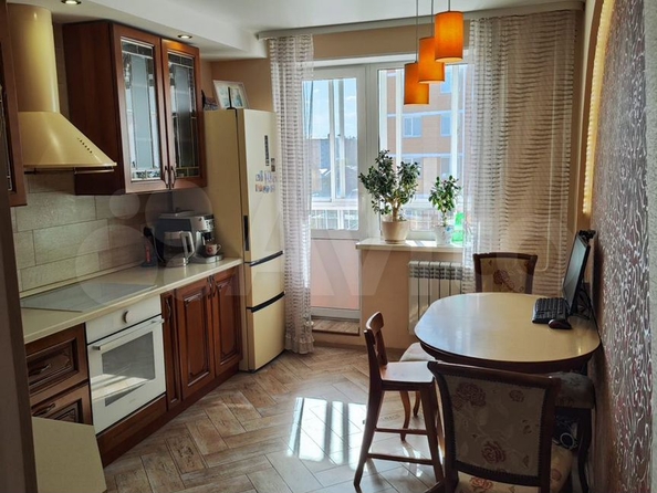 
  Продается 2-комн. квартира, 60 м², Зеленая ул, д. 35/4
. Фото 3.
