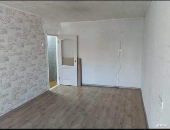 
   Продам 1-комнатную, 36 м², Нижне-Луговая ул, 87/1

. Фото 1.