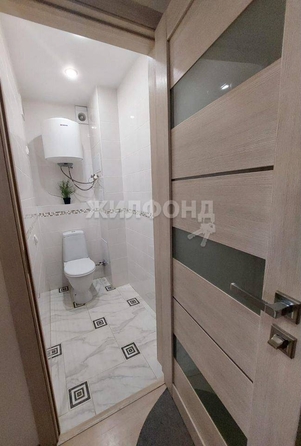 
   Продам 2-комнатную, 53 м², Набережная Озера ул, 22

. Фото 10.