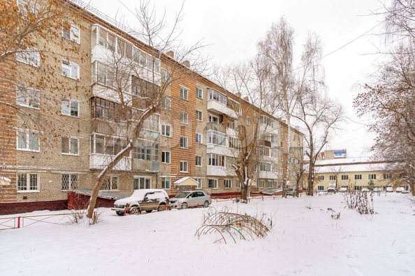
  Продается 3-комн. квартира, 60.4 м², Беринга ул, д. 16
. Фото 12.