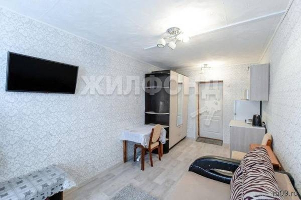 
   Продам секционку, 15 м², Карла Маркса ул, 81

. Фото 4.