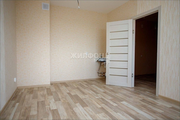 
   Продам студию, 24.49 м², Леонова ул, 1

. Фото 2.