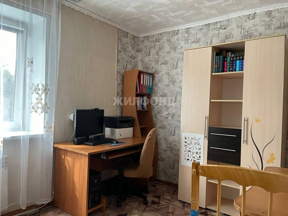 
   Продам 2-комнатную, 41.9 м², Иркутский тракт, 15Б

. Фото 16.