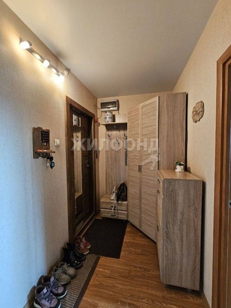 
   Продам 2-комнатную, 51.9 м², Урожайный пер, 30

. Фото 4.