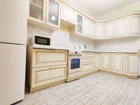 
   Продам 2-комнатную, 58.9 м², Андрея Крячкова ул, 21

. Фото 2.