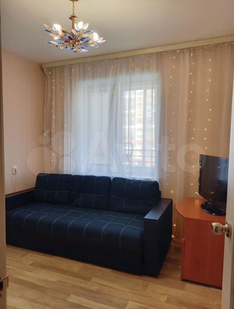 
   Продам 1-комнатную, 43 м², Южные Ворота, Титова дом 6а

. Фото 3.