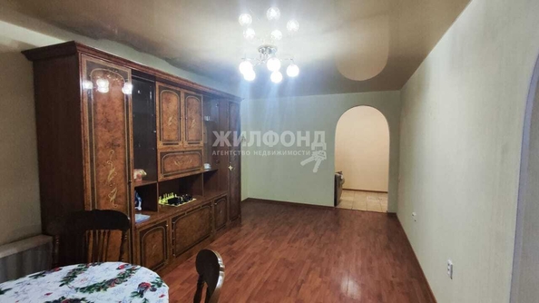 
  Сдам в аренду 1-комнатную квартиру, 61 м², Томск

. Фото 2.