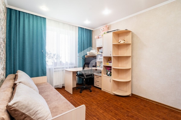 
   Продам 3-комнатную, 64.5 м², Ивана Черных ул, 28

. Фото 8.