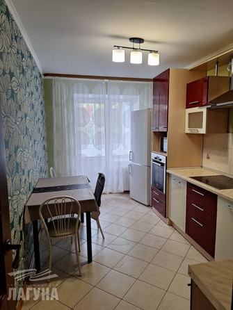 
  Сдам в аренду 2-комнатную квартиру, 60.4 м², Томск

. Фото 9.