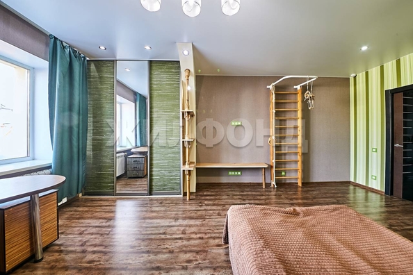 
   Продам 4-комнатную, 120 м², Кузнецова ул, 6

. Фото 21.