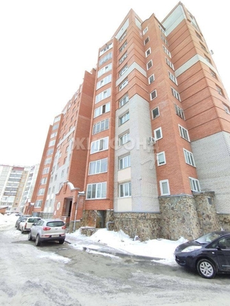 
   Продам 1-комнатную, 48.8 м², Федора Лыткина ул, 26

. Фото 2.