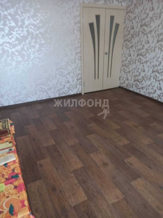 
   Продам 3-комнатную, 65.5 м², Сибирская ул, 102/2

. Фото 2.