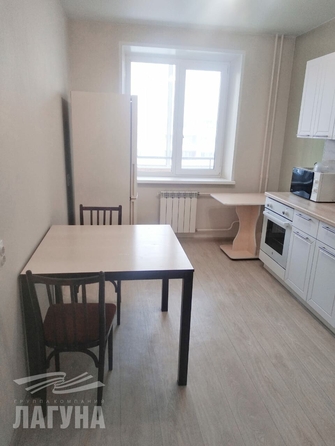 
  Сдам в аренду 2-комнатную квартиру, 56.1 м², Томск

. Фото 12.