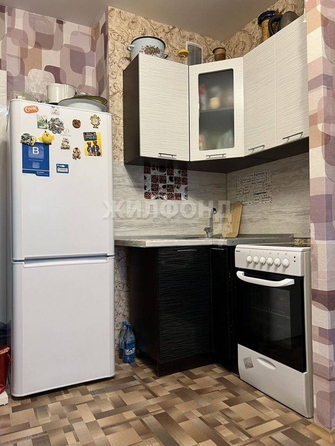 
   Продам студию, 20 м², Урожайный пер, 28в

. Фото 3.