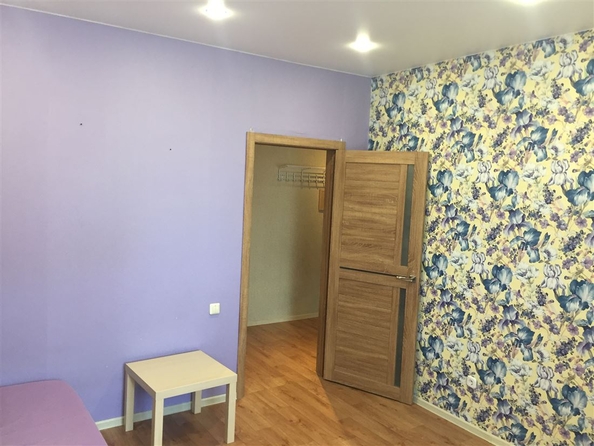 
  Сдам в аренду 1-комнатную квартиру, 32.6 м², Томск

. Фото 2.