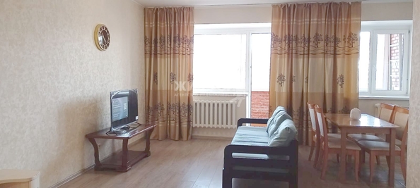 
  Сдам в аренду 1-комнатную квартиру, 46 м², Томск

. Фото 2.